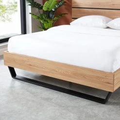 Baita Lit FELIX Effet Chêne Et Pieds En Métal 140x190 -Talamo Magasin lit felix effet chene et pieds en metal 140x190 10984722 28694002 1140x1140