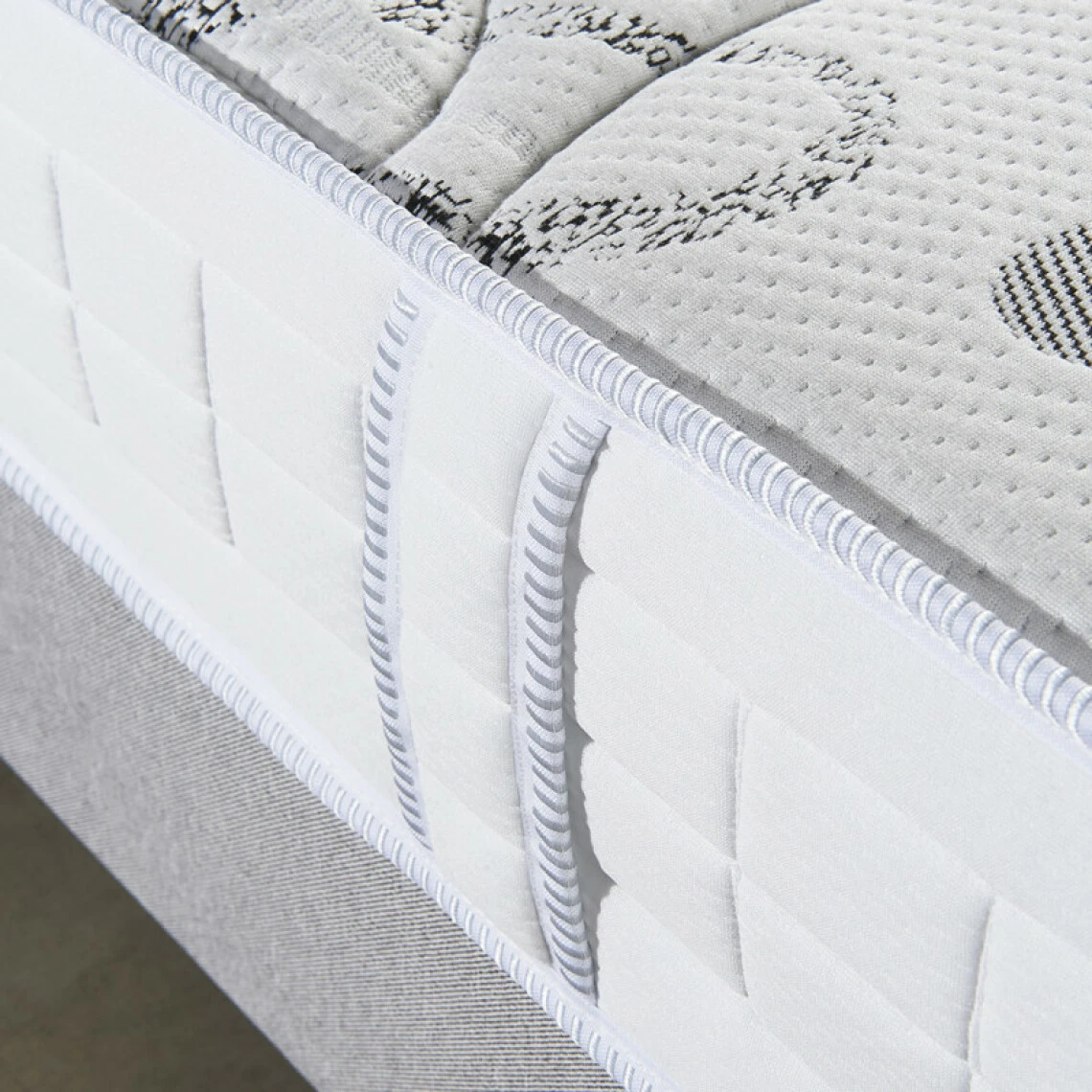 Matelas Essenzia MOPRHOZONE 170 RELAX 90x200 Latex 6 Matelas Essenzia MOPRHOZONE 170 RELAX 90x200 Latex – Image 4